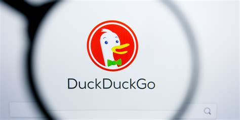 duck duck go italiano.